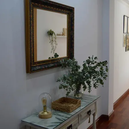 Mahonia Palacio Congresos Centro Apartment